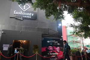 f Bar and Lounge Noida