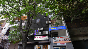 FabHotel NP International