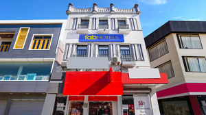 FabHotel Rivlet Premium