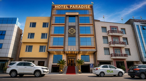 Hotel Paradise International by JMD Group