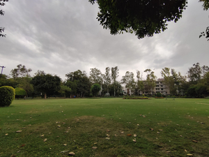 Neeti Bagh Club