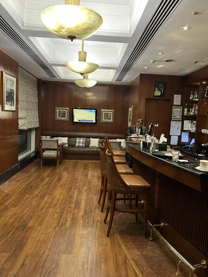 The Lounge Bar Sheraton New Delhi Hotel