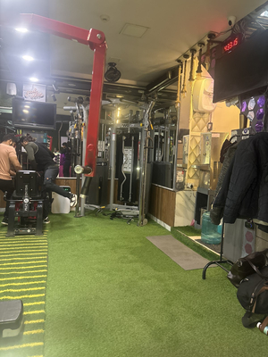 wellness club rajouri garden