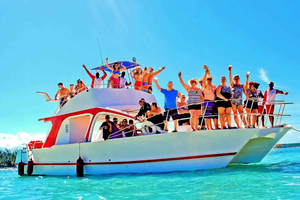 Punta Cana: Äventyr med motorbåt, parasailing och partybåt