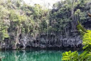 Santo Domingo: 3 Eyes Park & Botanical Garden Tour