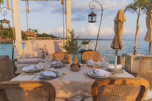 Neptuno's Club Restaurant
