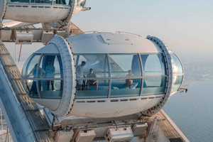 Ain Dubai Premium Ticket with House Beverages or Cocktails
