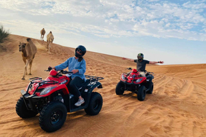 Dubaj: safari quadem, jazda na wielbłądzie i przekąska