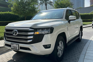 Dubai Airport Private one way Arrival or Departure Transfer