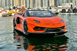 Dubai: Dubai Marina Luxury Lamborghini Jet Car Rental