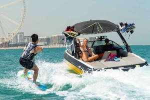 Dubai: Dubai Marina Wakesurfen of Wakeboarden
