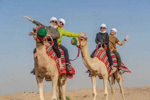 Dubai: Half-Day Camel Trekking with Al Marmoom Breakfast