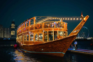 Dubai: Scenic Dhow Cruise with Buffet Dinner and Live Shows