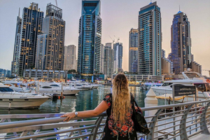 Evening Luxury Yacht Tour with Hotel Pickup