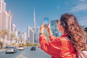 Half-Day City Tour of Old & New Dubai with Abra Ride
