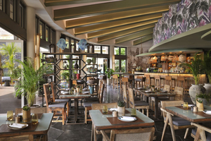 ARI - Pool Restaurant and Bar