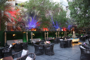 Piccolo Mondo Restaurant & Cafe - بيكولو موندو مطعم وكافيه