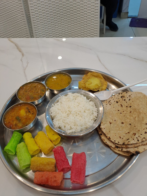 Hanumant restaurant