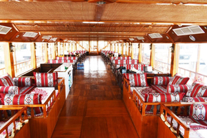JANNAT Floating Restaurant