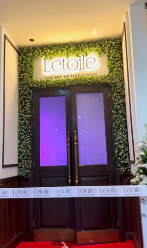 L'etoile Restaurant & Cafe