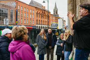 Dublin: Street Food Tour with Local Guide