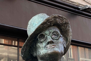 James Joyce Ulysses Dublin Walking Tour with Expert Guide