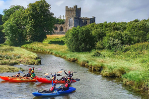 Wexford: Tintern Abbey Kajak-Erlebnis