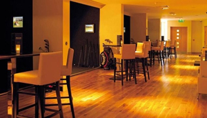 Metro Golf Indoor Golf Lounge & Bar
