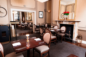 Restaurant Six