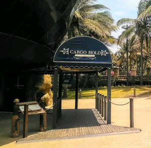 Cargo Hold Restaurant