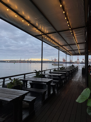 Julio's on the Bay