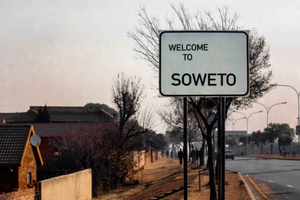 Half-Day Soweto Tour with Local Guide, Mandela House