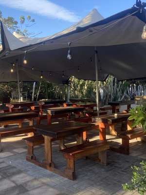 FJ’s Sportsbar and Restaurant