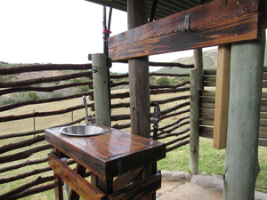 Kromrivier Farm Stays, Addo B&B & Camping Venue