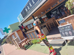 Naked Food Market