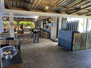 Unwind Tapa Bar