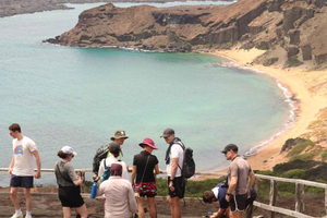 Bartolomé Island: Premium Yacht Experience with Hike and Snorkeling