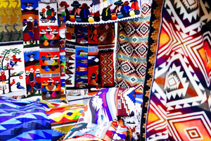 Otavalo: Indfødt håndværksmarked og sightseeingtur.