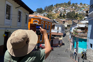 Quito: Llama. Spaanse school in het historische centrum.