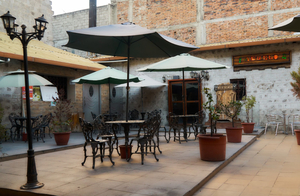 Abuelo Pub & Coffee