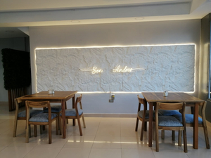 San Andres Delicatessen Cotacachi