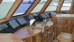 Tip Top III Yacht