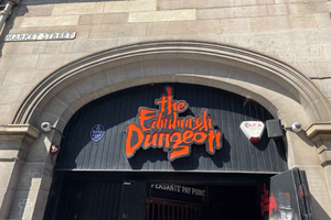 Edinburgh Dungeon Ticket & City Audio Tour