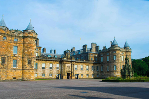 Edinburgh: Harry Potter Tour & Palace of Holyrood Entry