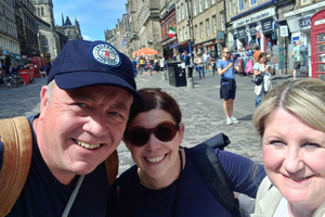 Edinburgh: Private Walking Tour with a Local