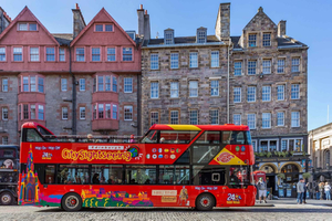 Edinburgh Royal Mile Audio Guide & Hop-On Hop-Off Bus Tour