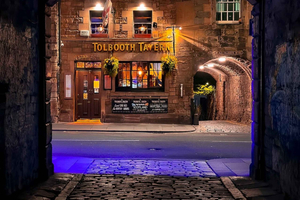 Edinburgh: Skotsk smagsprøve-tallerken på The Tolbooth Tavern