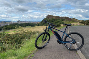 Edinburgh & Vertical Distillery EBike Tour small group