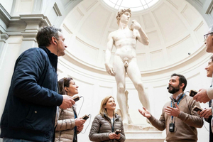 Florence : entrée à heure programmée à la Galleria dell'Accademia et visite en petit groupe