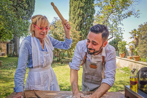 Collines florentines : atelier pâtes avec une Mamma